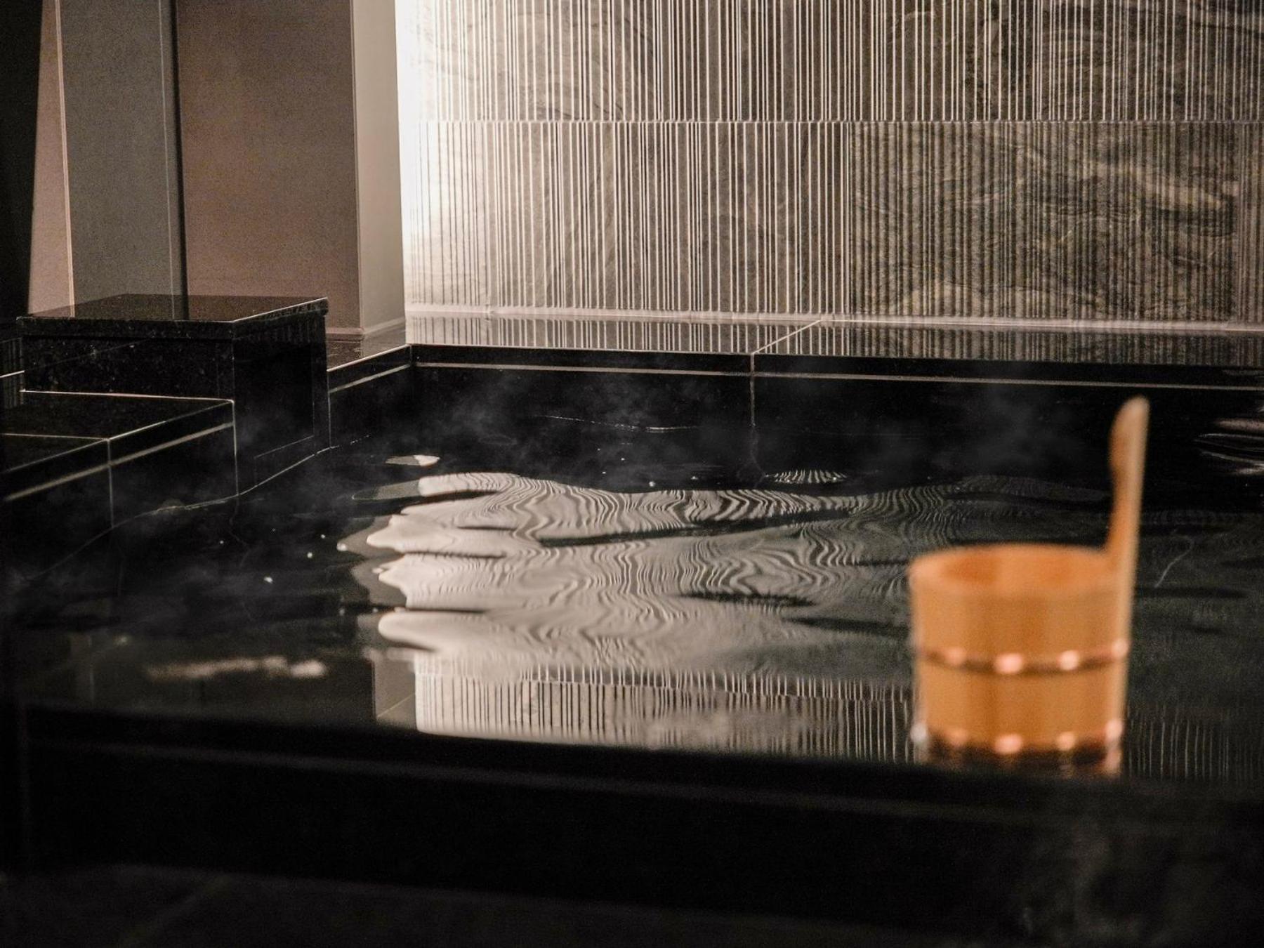 Hotel Super Premier Ikebukuro Natural Hot Spring 3*