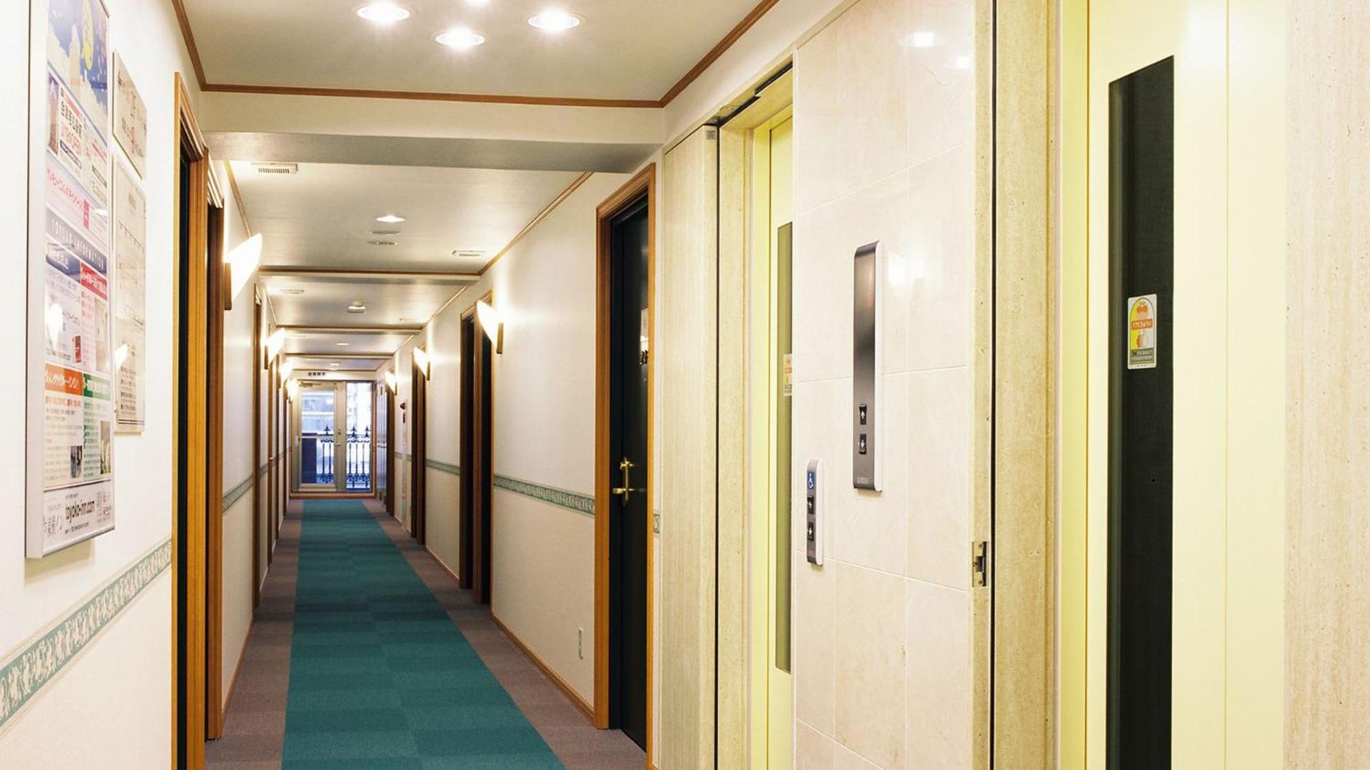 Toyoko Eki Shin Ohashi Mae Hotel