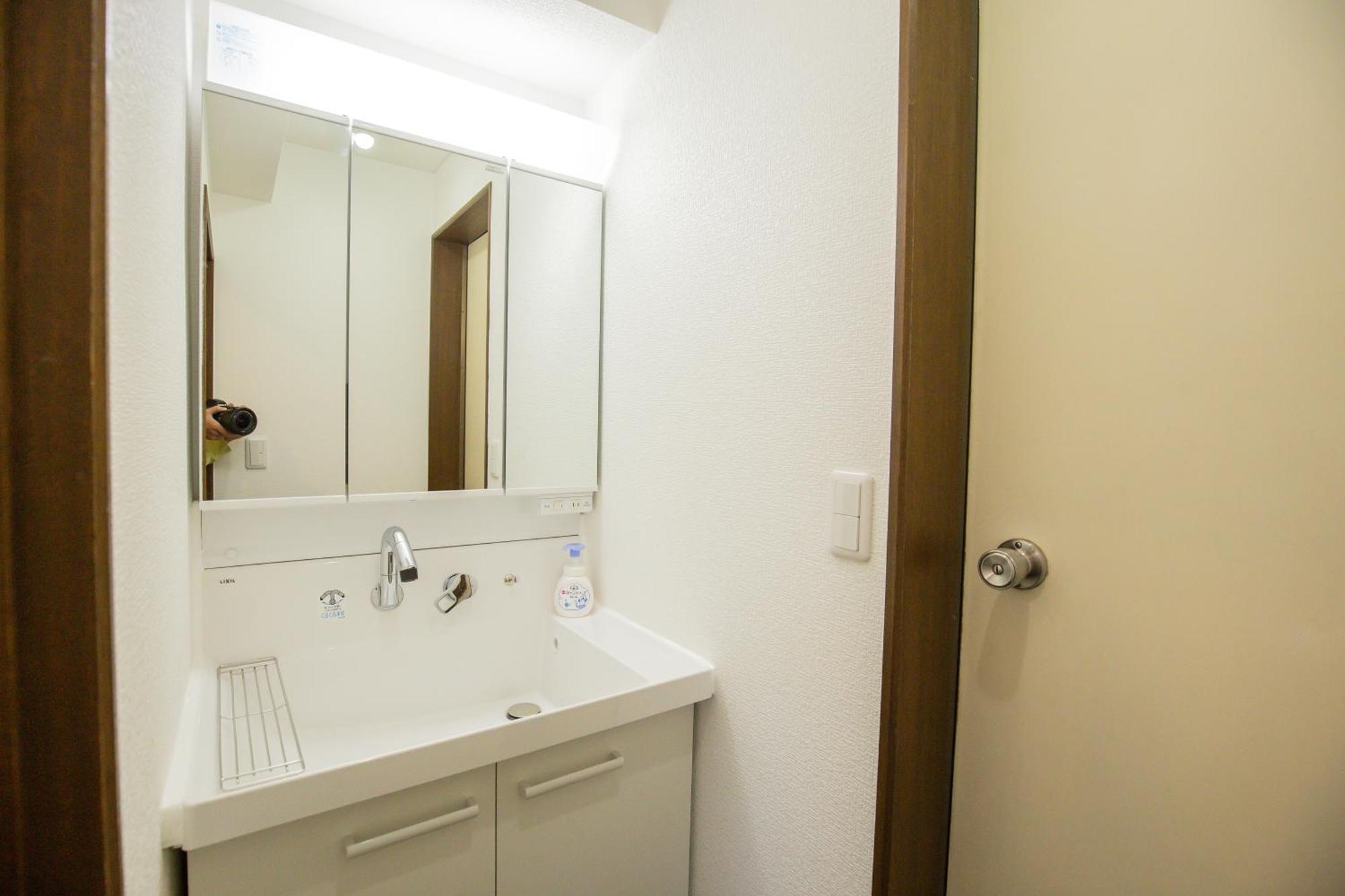 Walk To Higashi-nakano Sta. Cob3 Apartment *