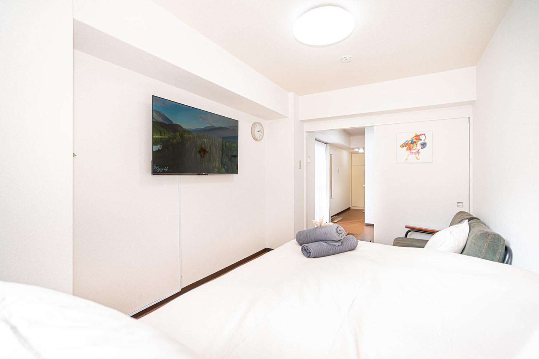Apartment 新宿歌舞伎町東新宿站3分钟，徒步伊势丹4分钟免费wi-fi！ Tokyo