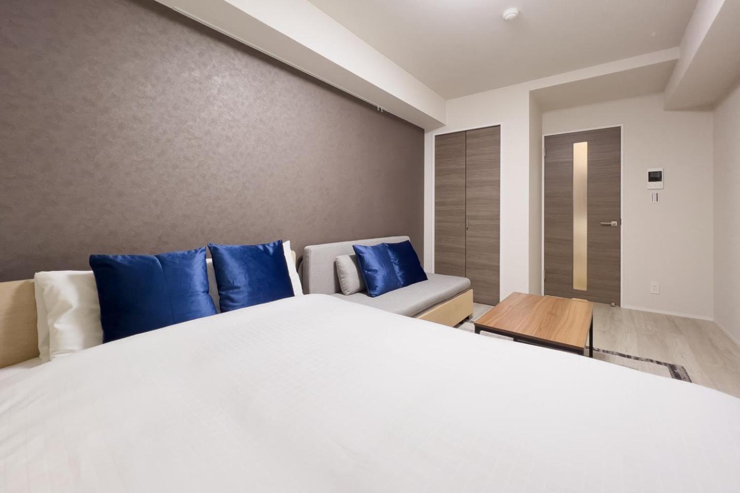 Mat Waseda Apartment *