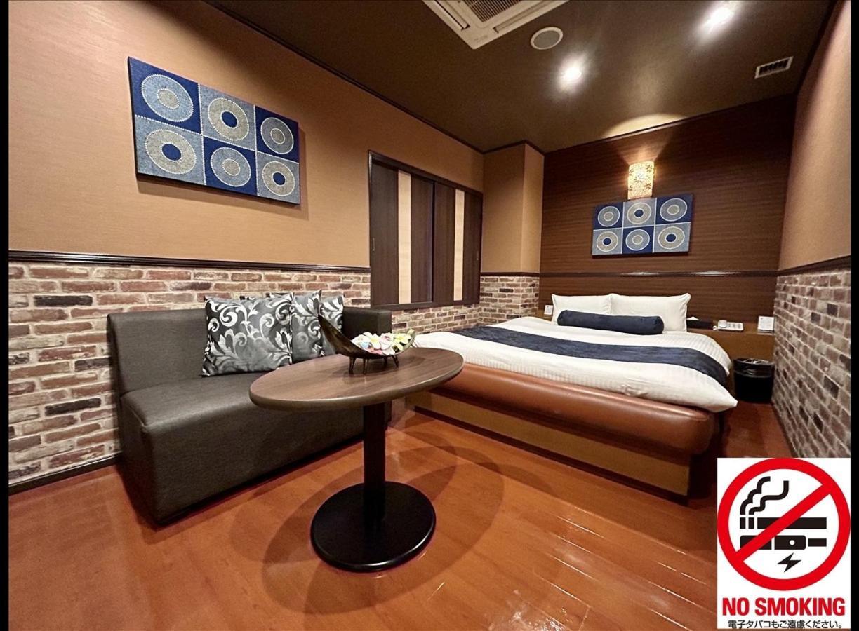 Asian Color (adults Only) Love hotel
