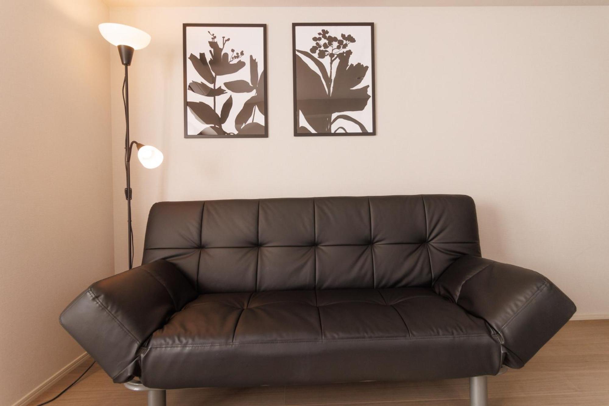 Lang Kameido: Convenient With Netflix And Fireworks Views Apartment