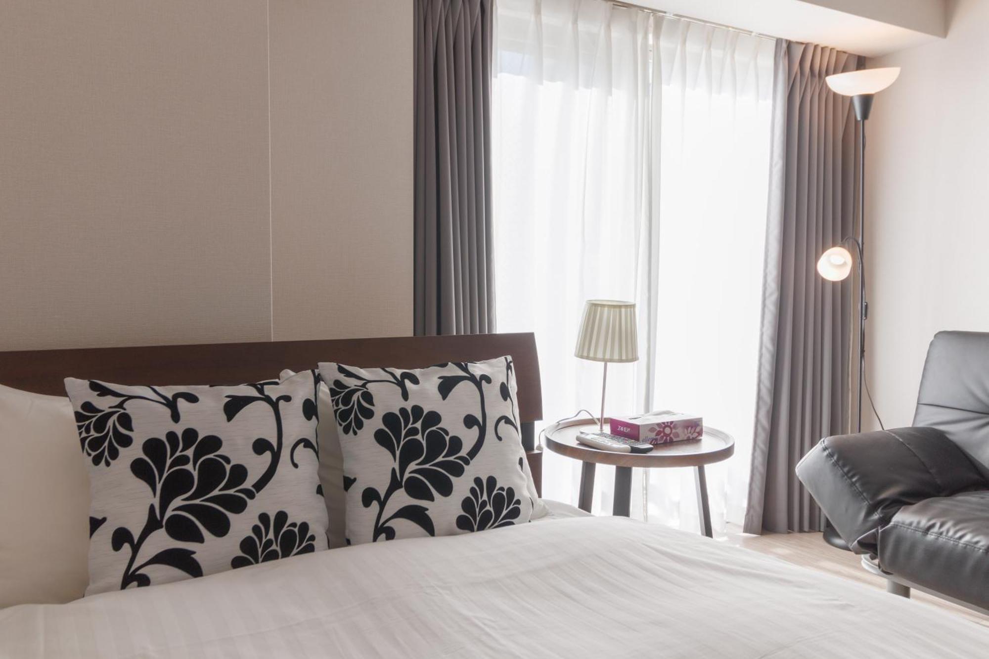 Apartment Lang Kameido: Convenient With Netflix And Fireworks Views