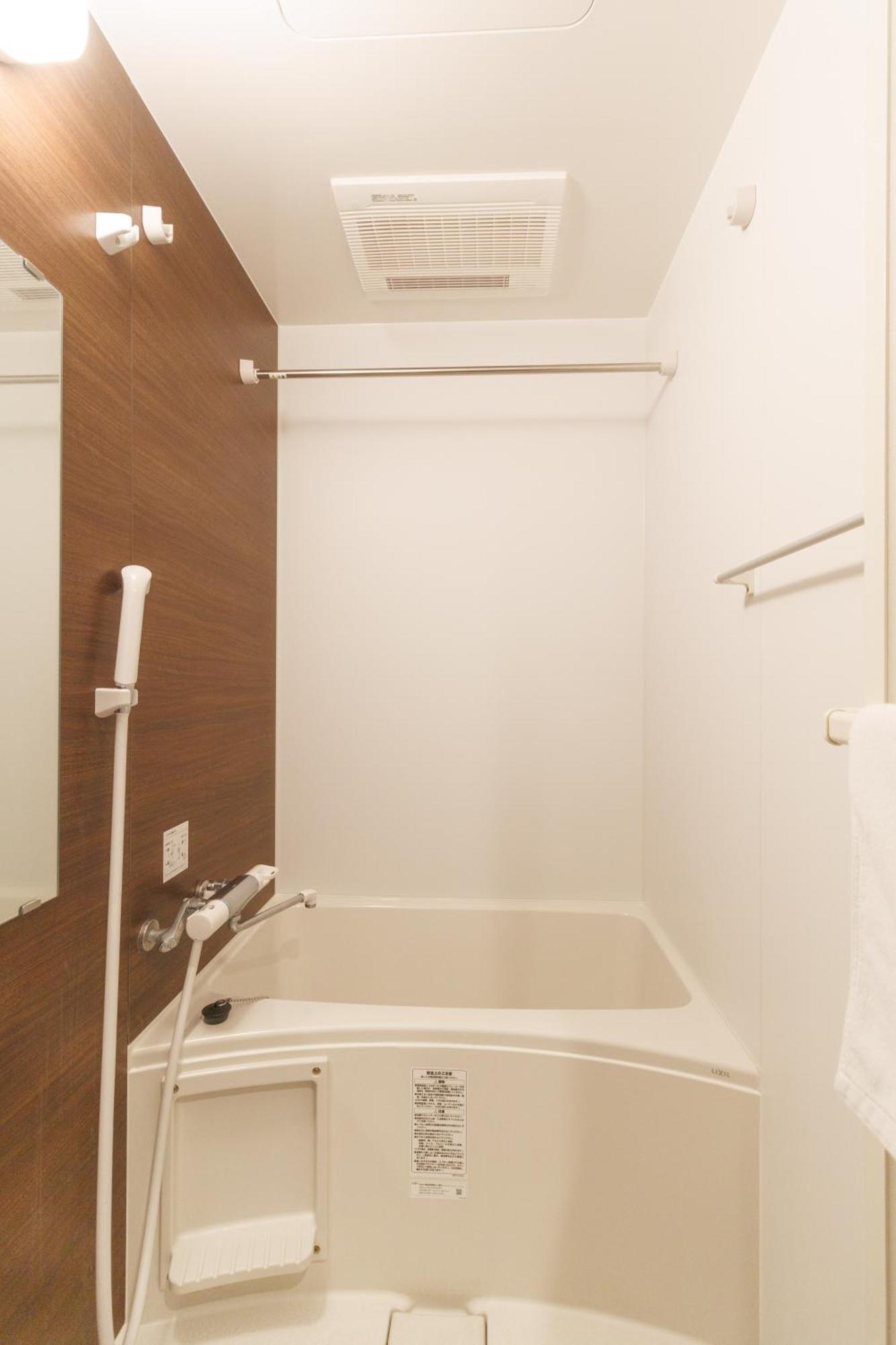Lang Kameido: Convenient With Netflix And Fireworks Views Apartment
