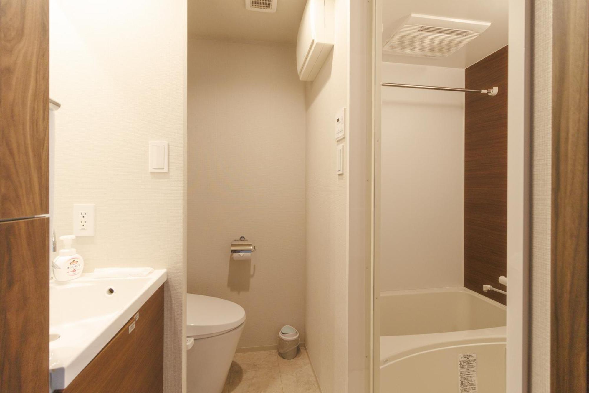 Lang Kameido: Convenient With Netflix And Fireworks Views *