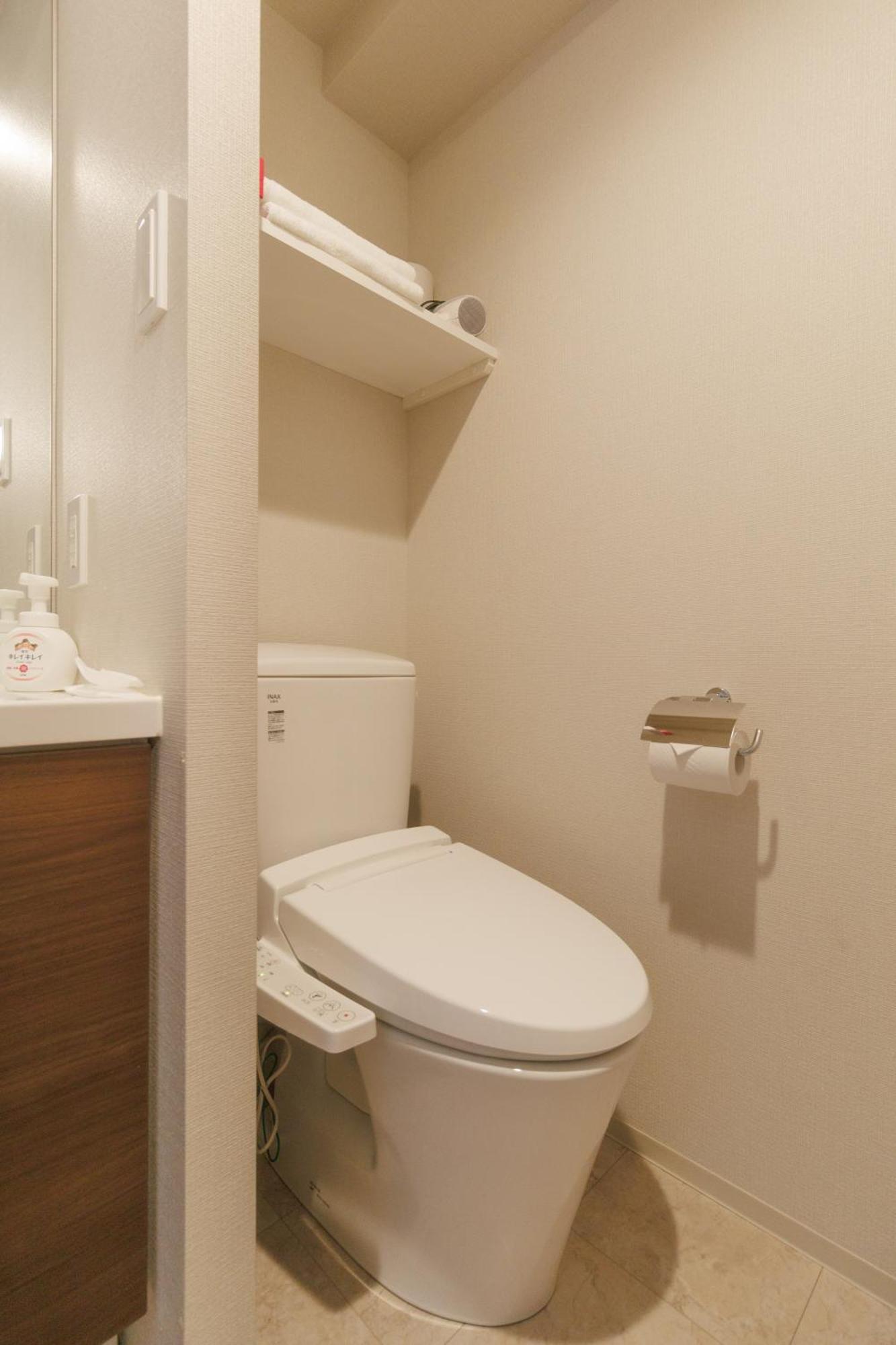 Apartment Lang Kameido: Convenient With Netflix And Fireworks Views