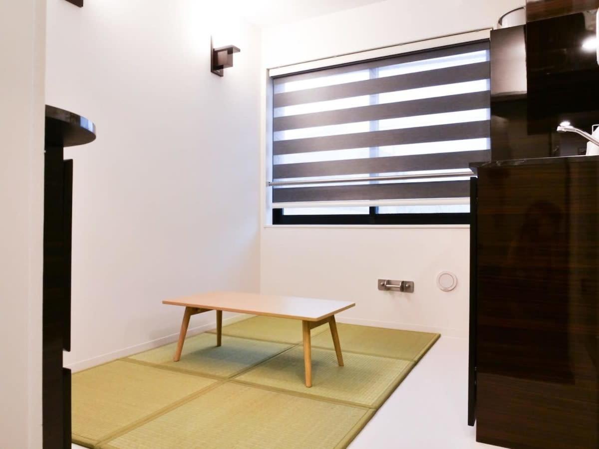 Triphome 2023 New Open Premium Capsule Shin Okubo Apartment *