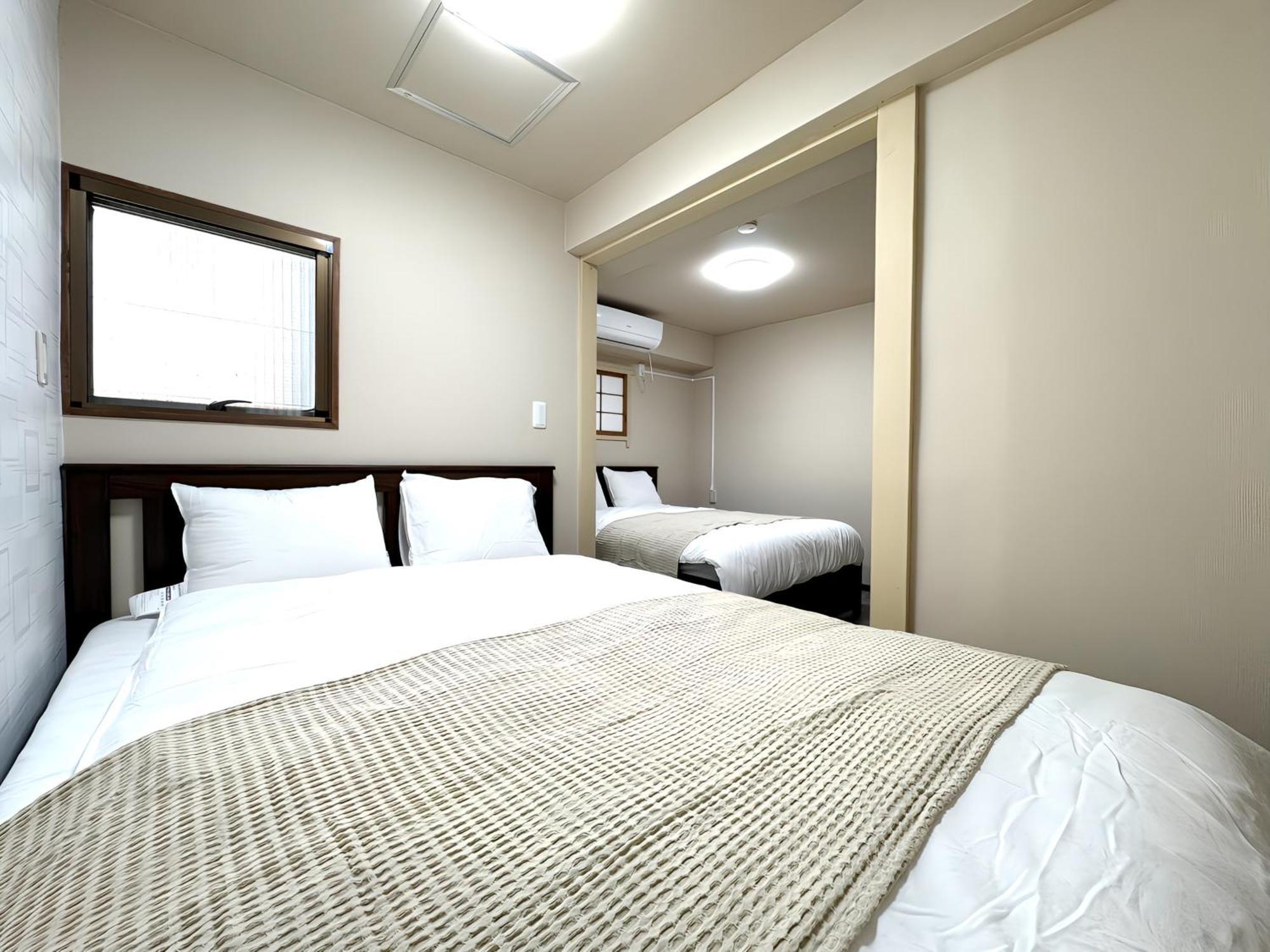 Okubo Sta10min Walk/ Shinjyuku Sta 2min/85 ㎡/3ldk Apartment *