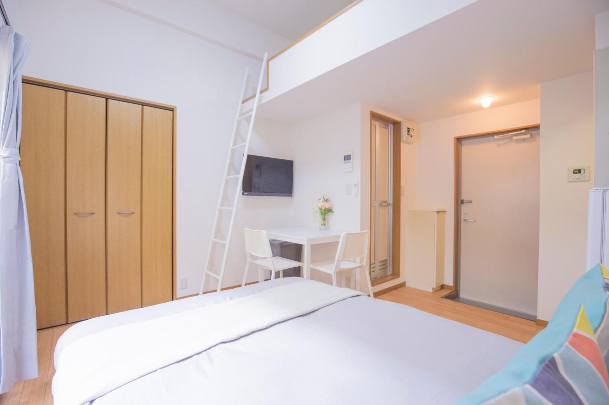 閑静な住宅街_暖かく居心地の良いデザイン Eow-7 Apartment Tokyo