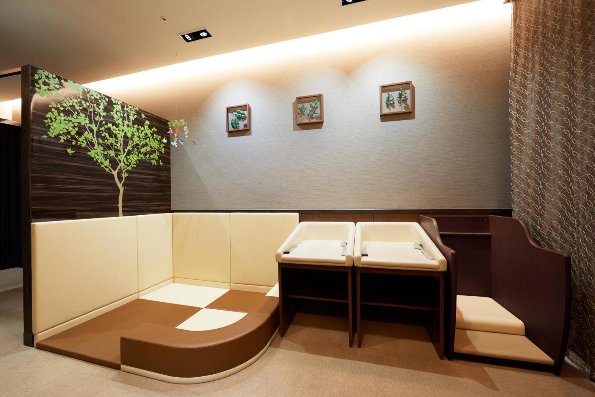 Keio Plaza Hotel