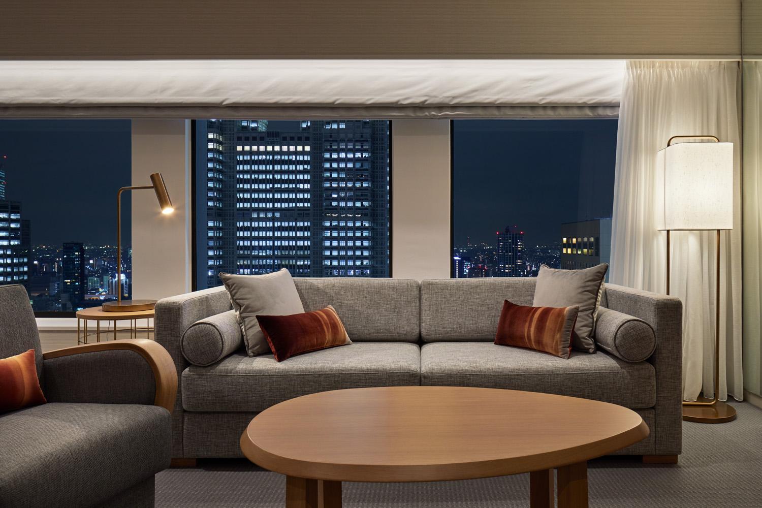 Hotel Keio Plaza 5*