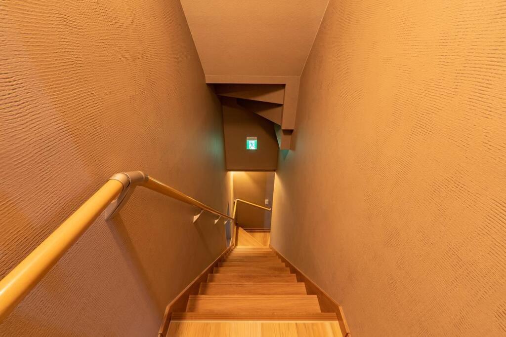 Cocohouse / Free Coffee / 3min Walk From The Station