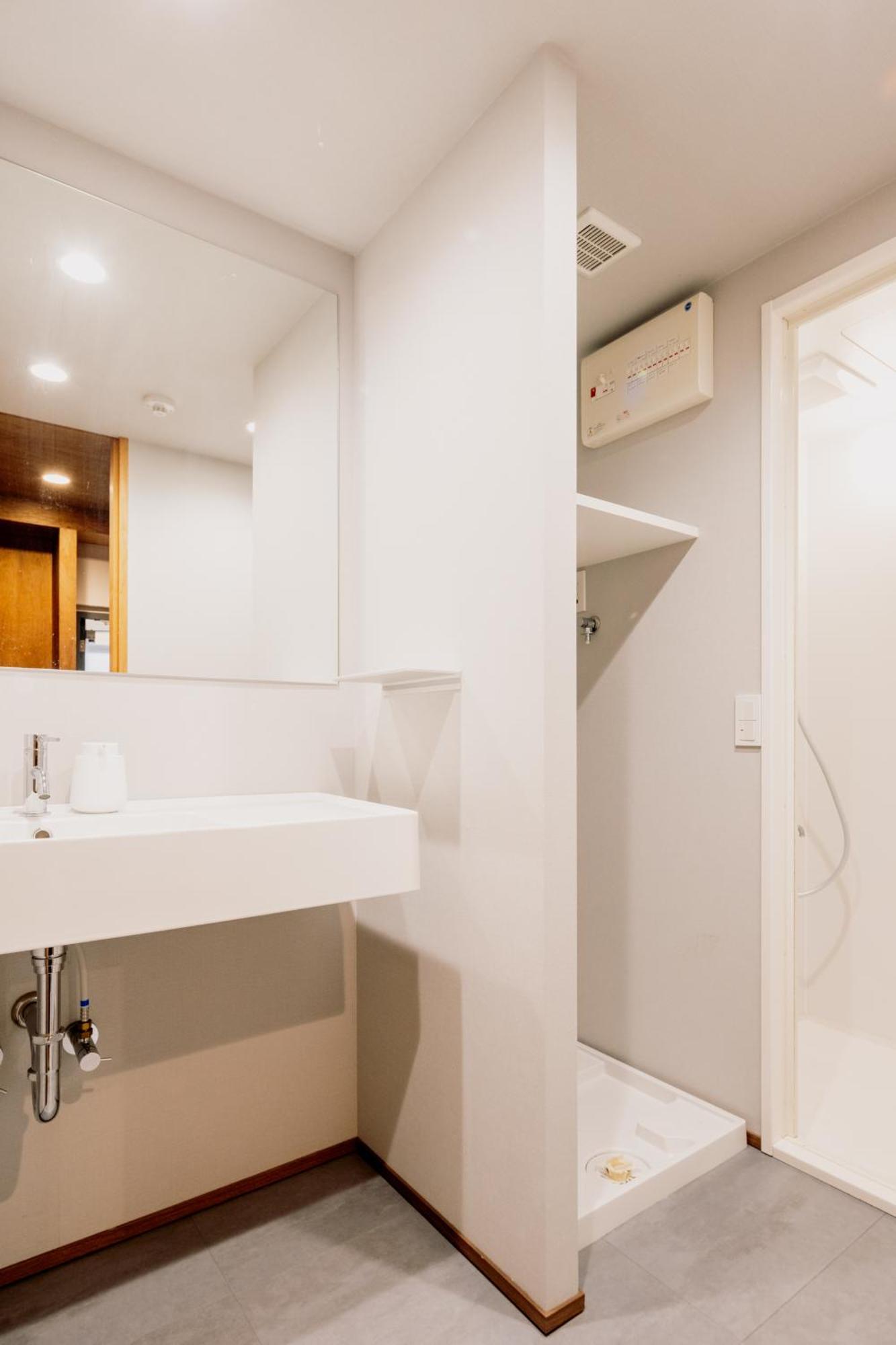 Apartment Eminaz Minami Otsuka 2f *