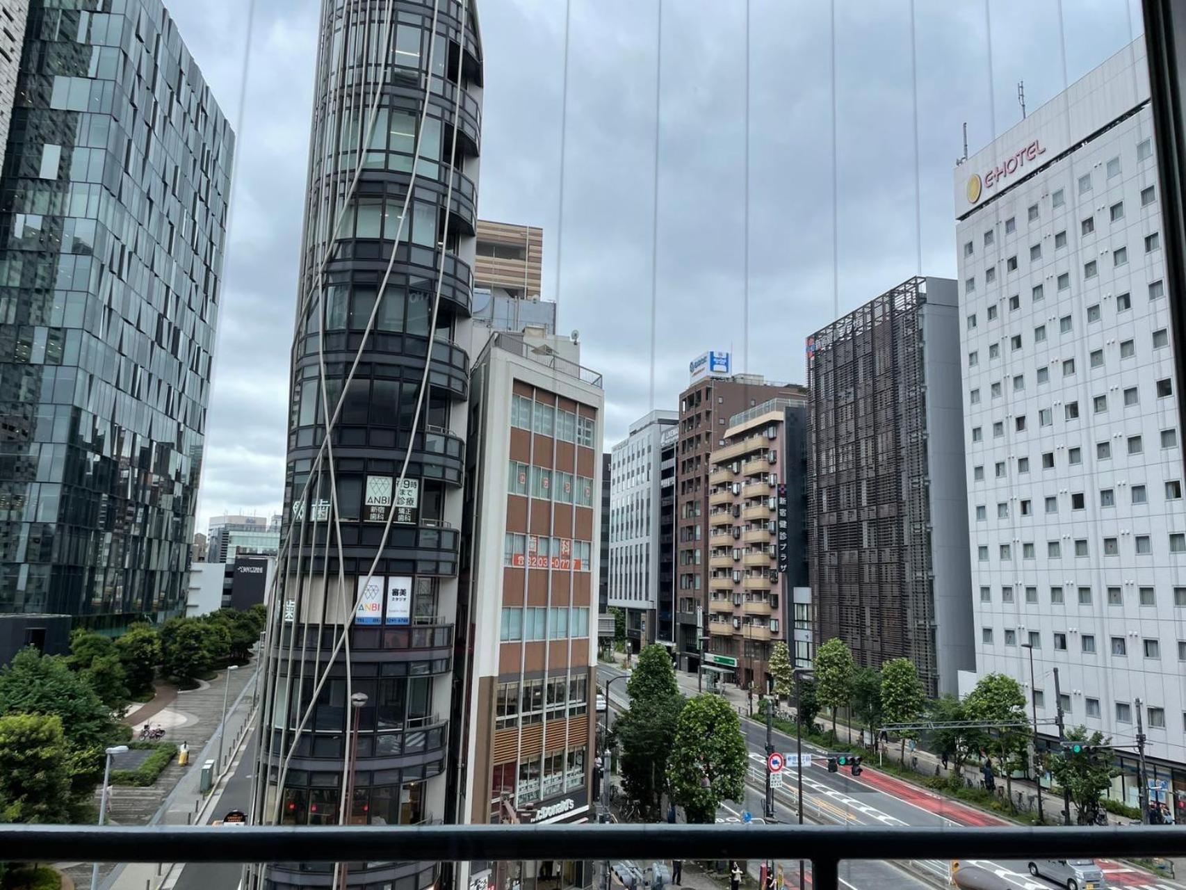 Apartment 红楼house