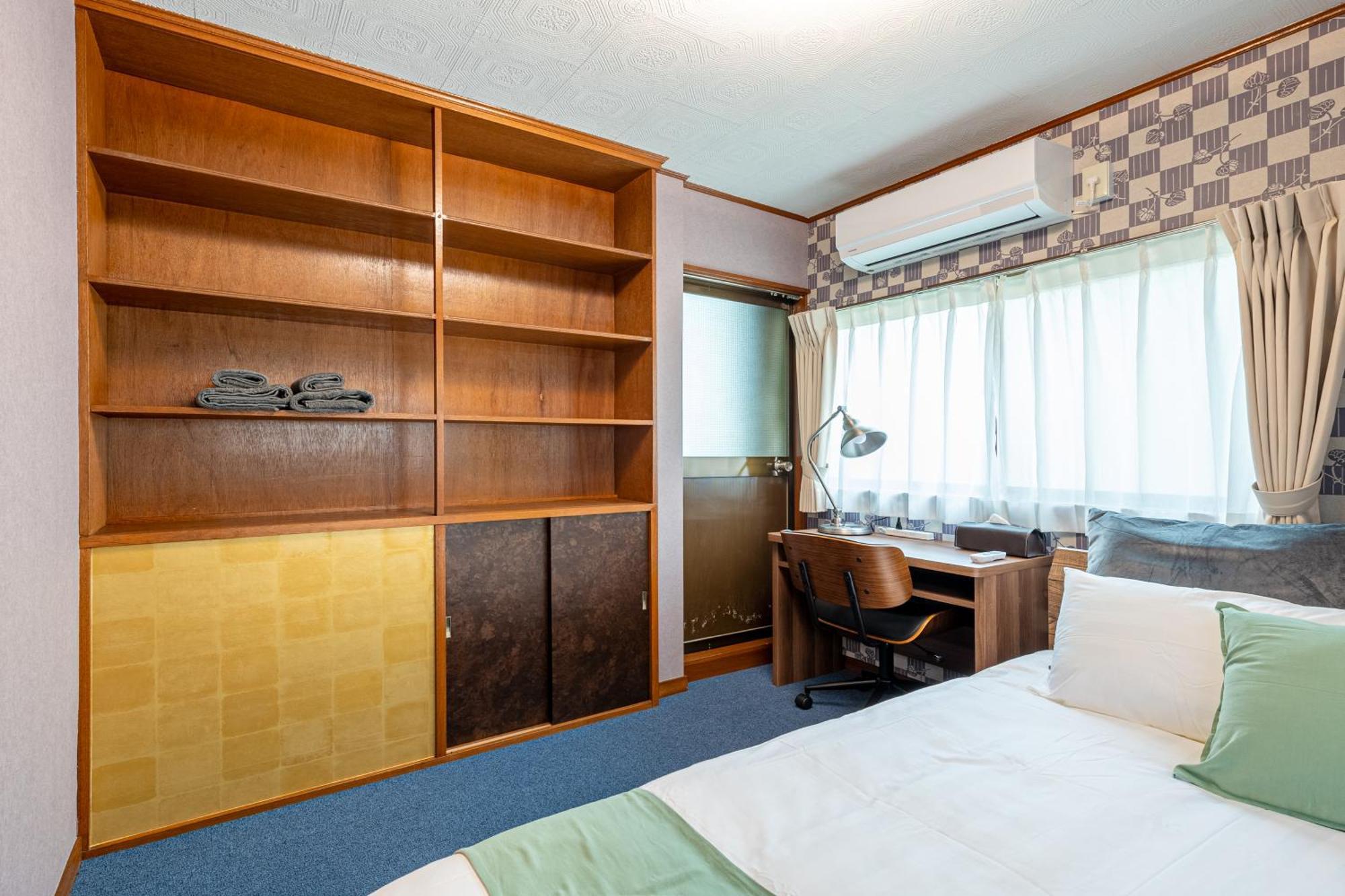 Sharil Nishi-shinjuku Apartment Tokyo