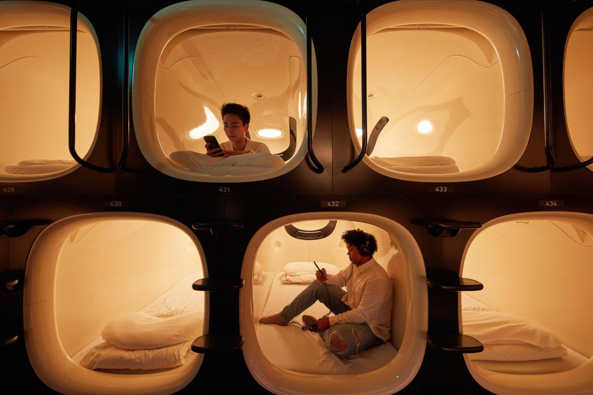 Capsule hotel Rembrandt Shinjuku Shin-okubo *