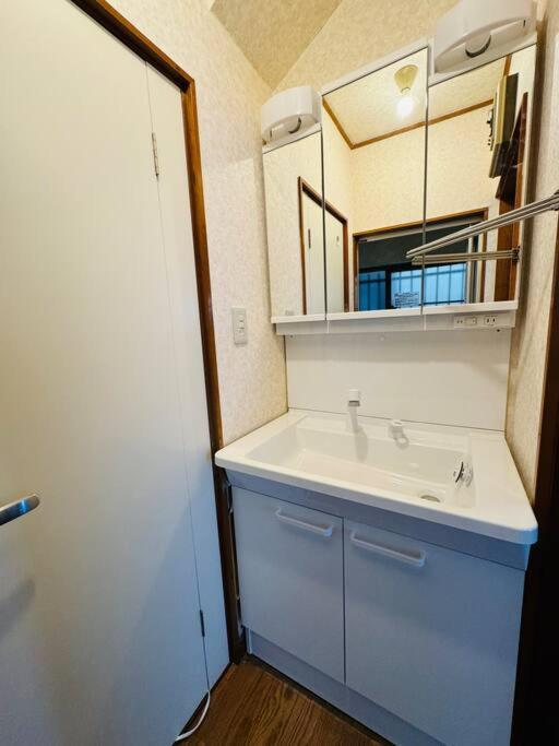 3 Bedrooms Entire House Apartment Tokyo