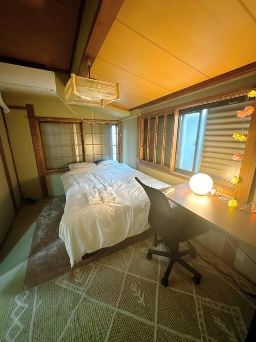 3 Bedrooms Entire House Apartment *