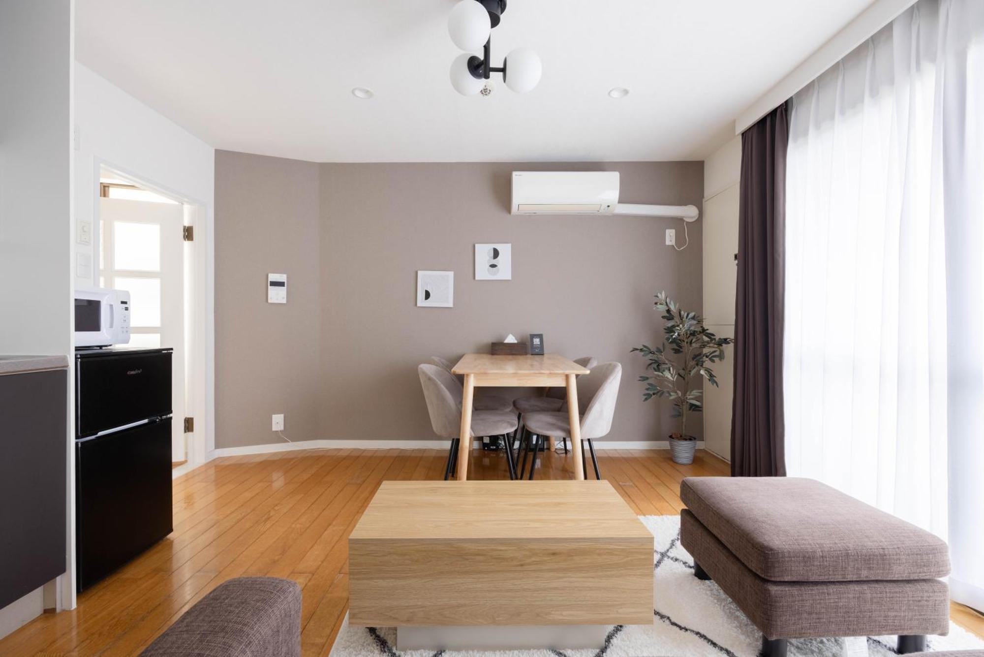 Apartment T's House