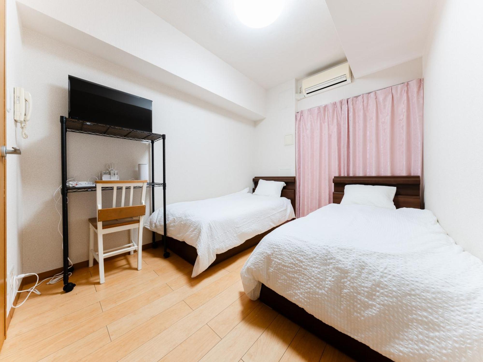 Apartment Shin-okubo Sta・1 Min Walk/　shinjuku Sta 2min/　switch