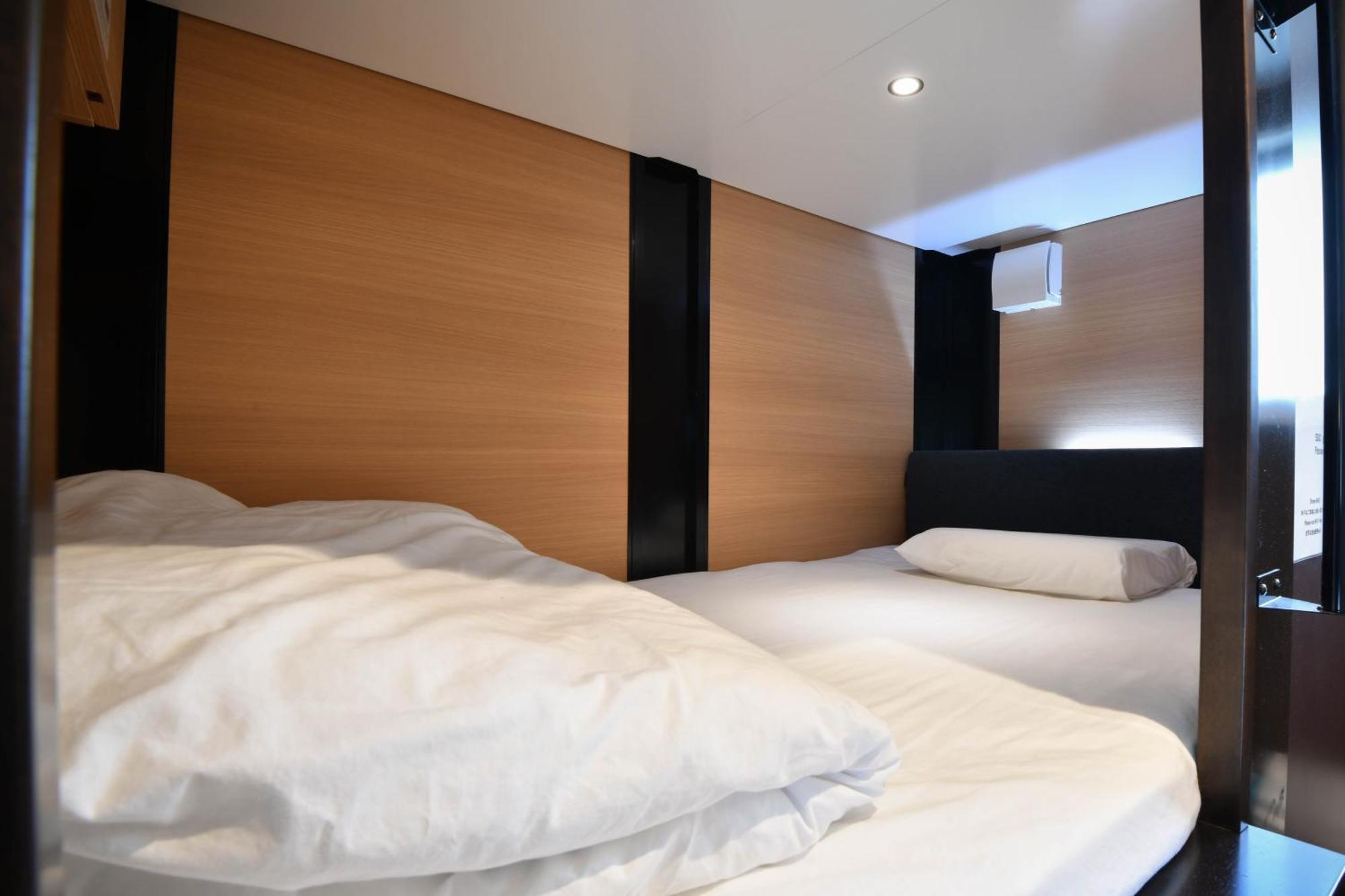 H2o Otorii - Male Only Hostel