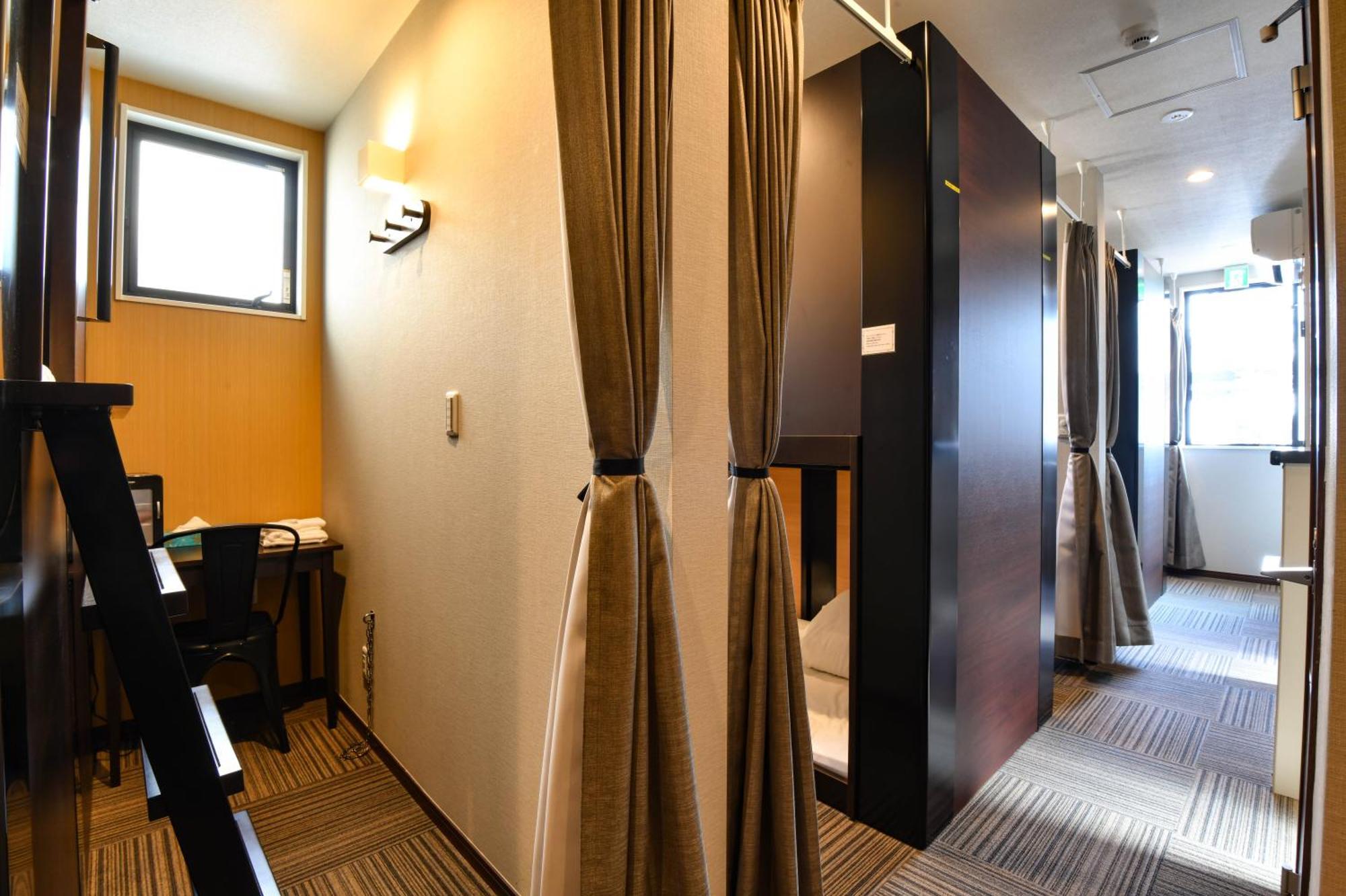 H2o Otorii - Male Only Hostel Tokyo