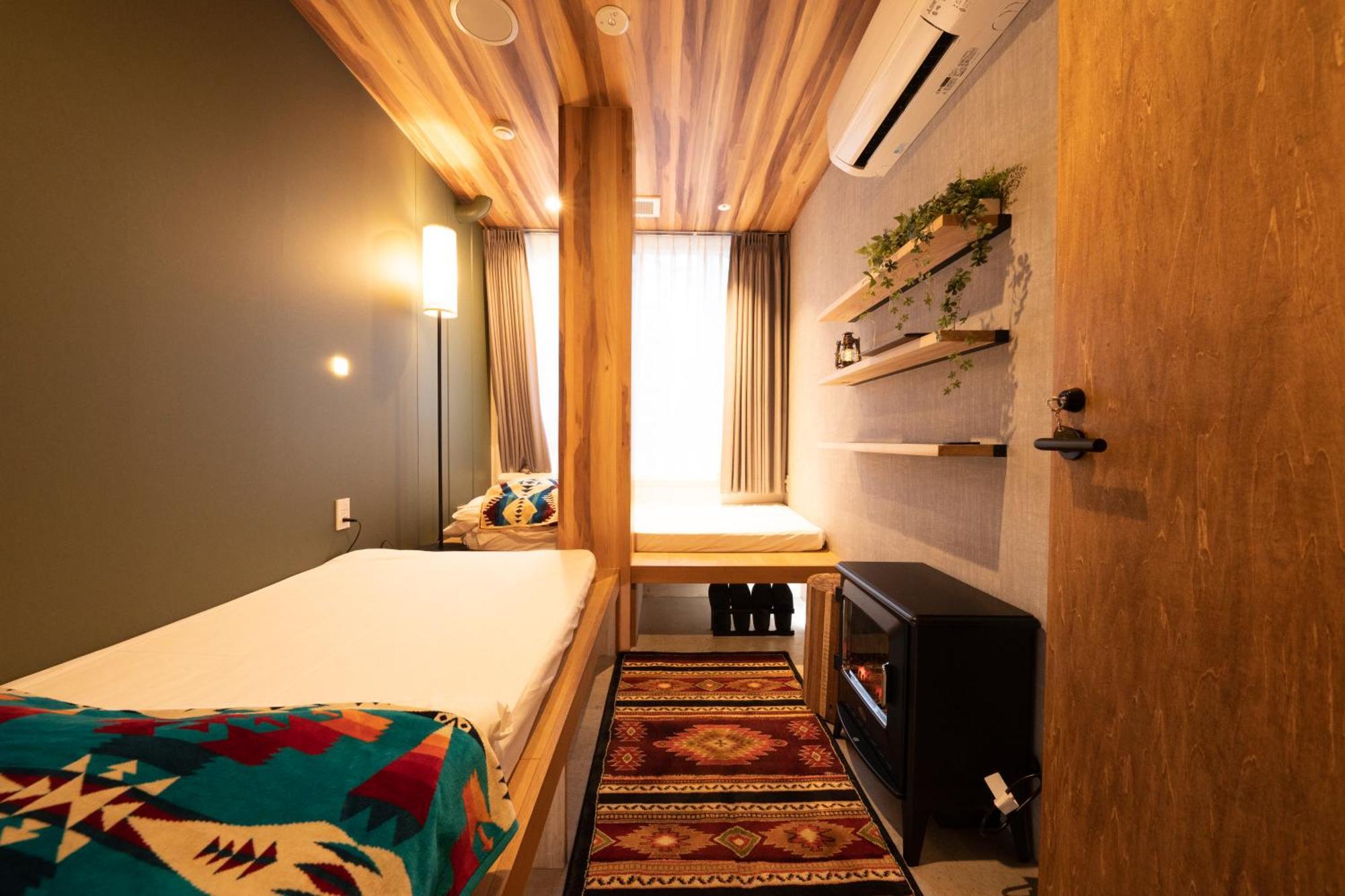 Glamping Asakusa Hostel