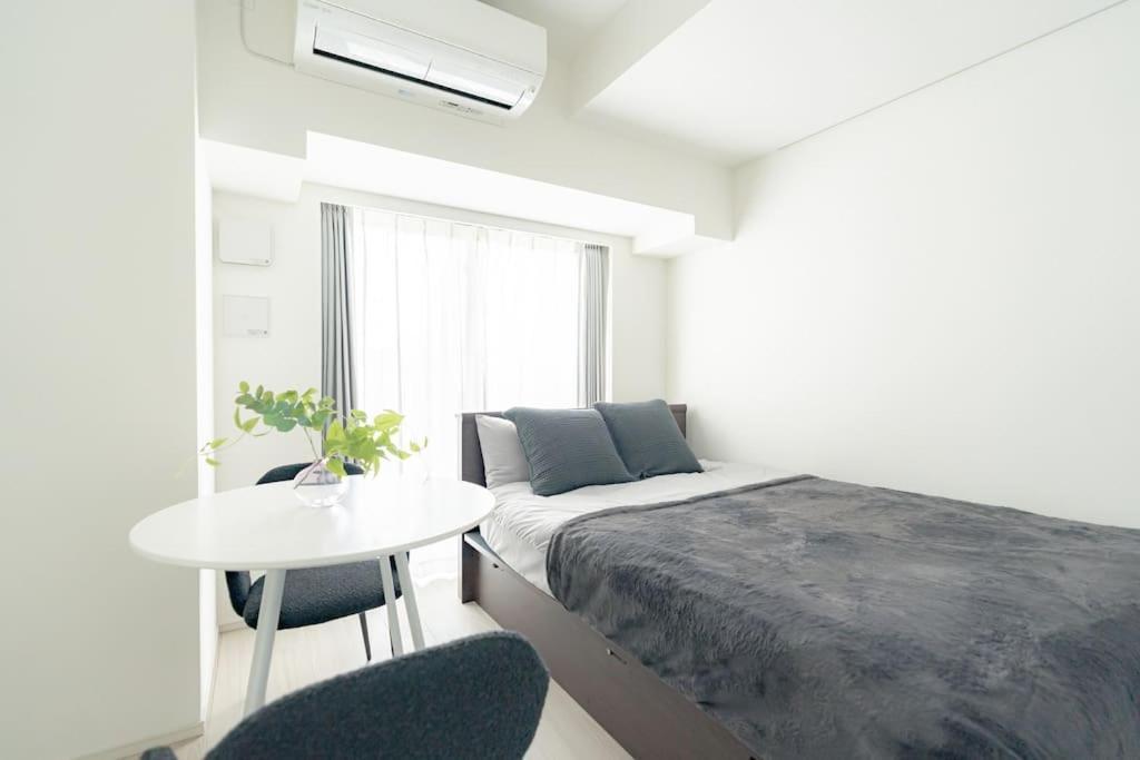 Apartment Unito Higashishinjuku Tokyo