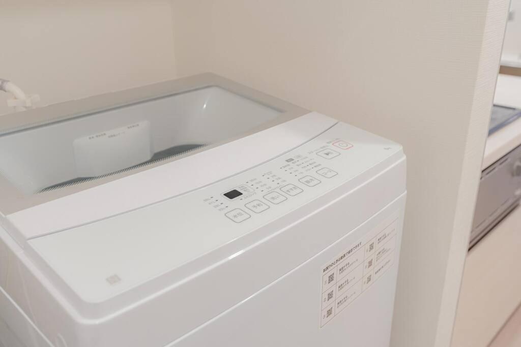 Unito Higashishinjuku Apartment