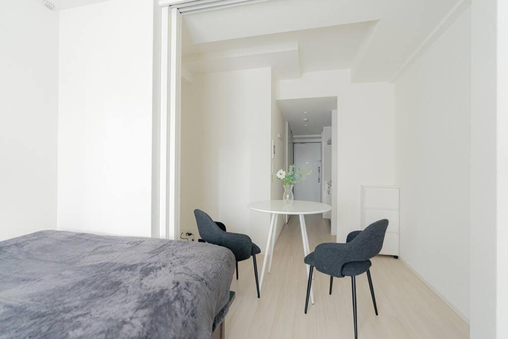 Unito Higashishinjuku Apartment *