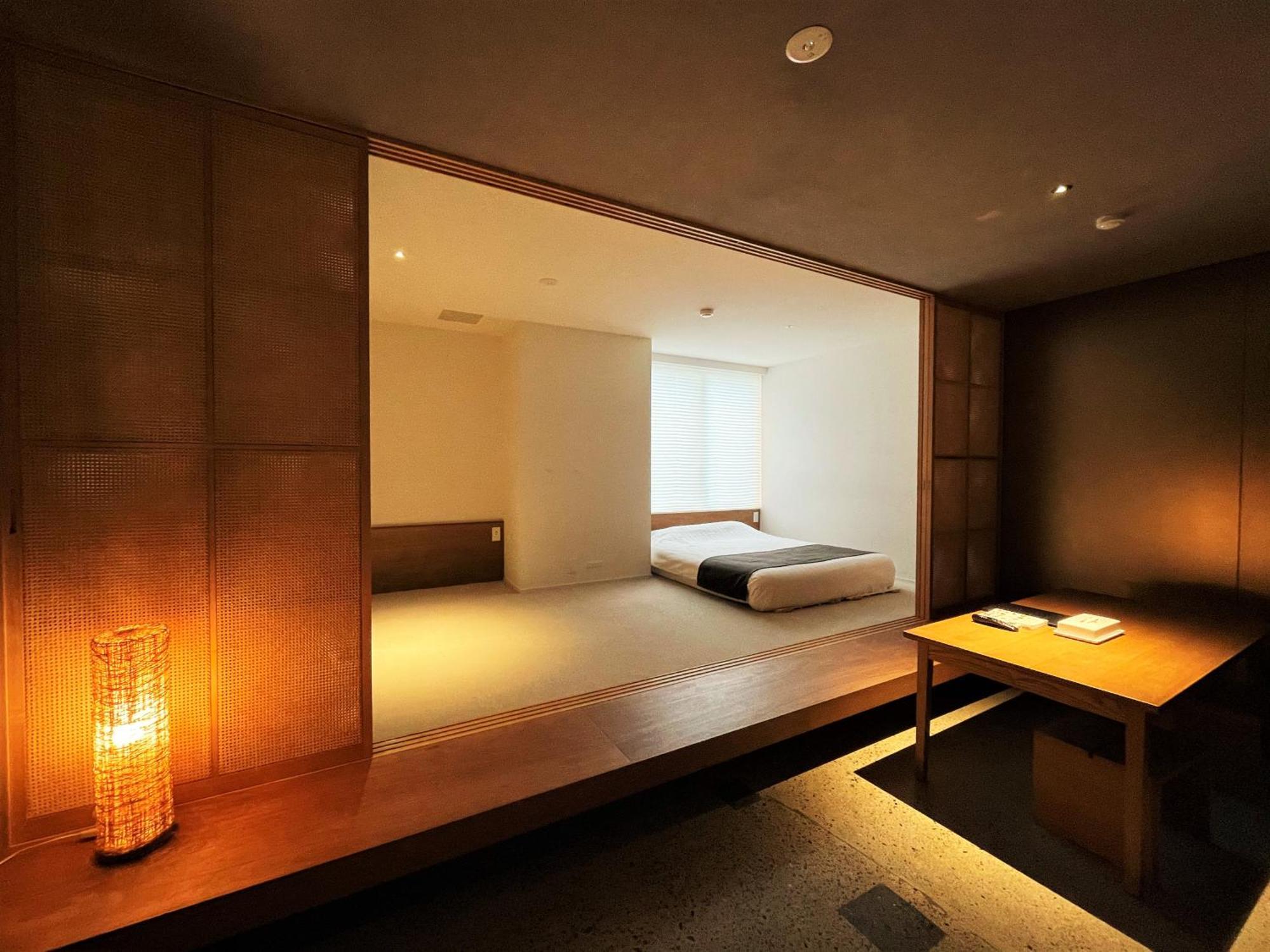 Randor Hotel