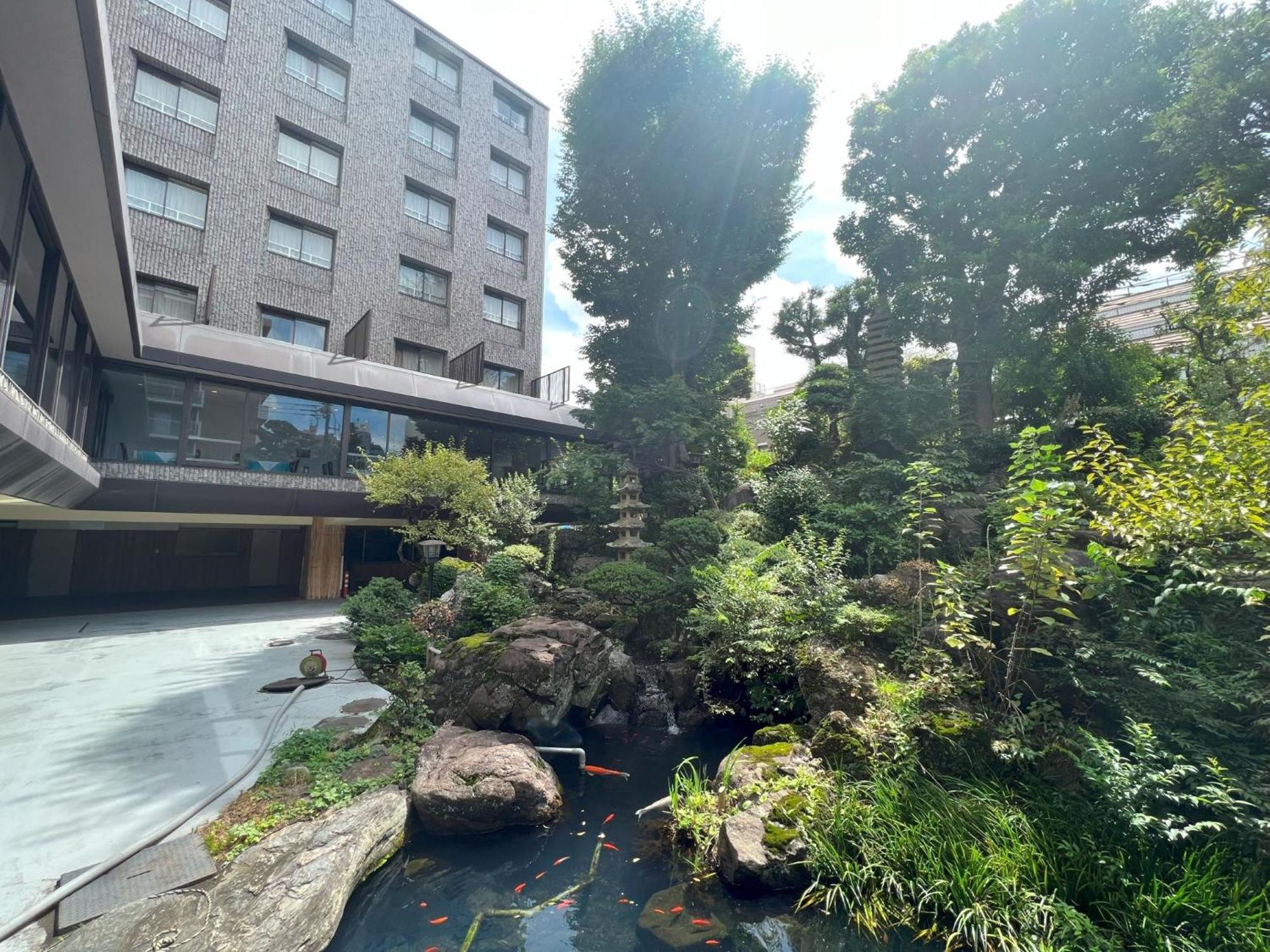 Shinjuku Sun Park Tokyo