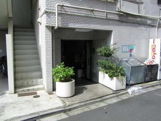 Meguro House Close To Meguro River Apartment