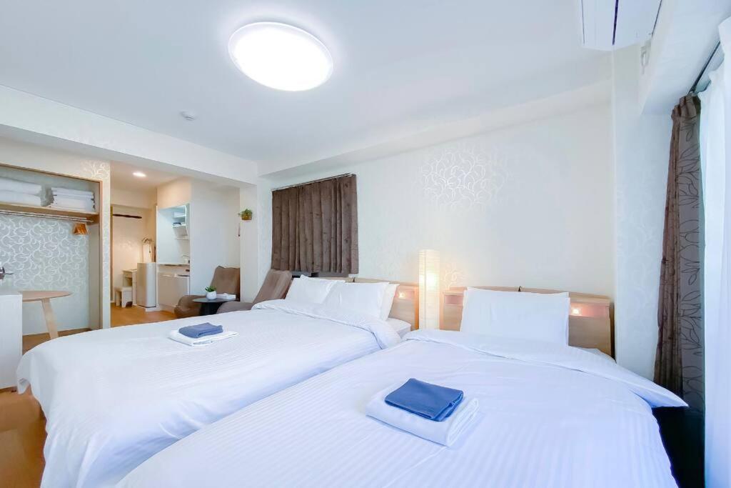 We Aparthotel
