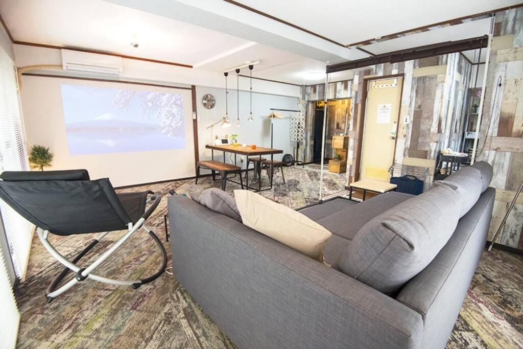 Shinjuku 3 Min Walk From Station #projector #oh2 Apartment *
