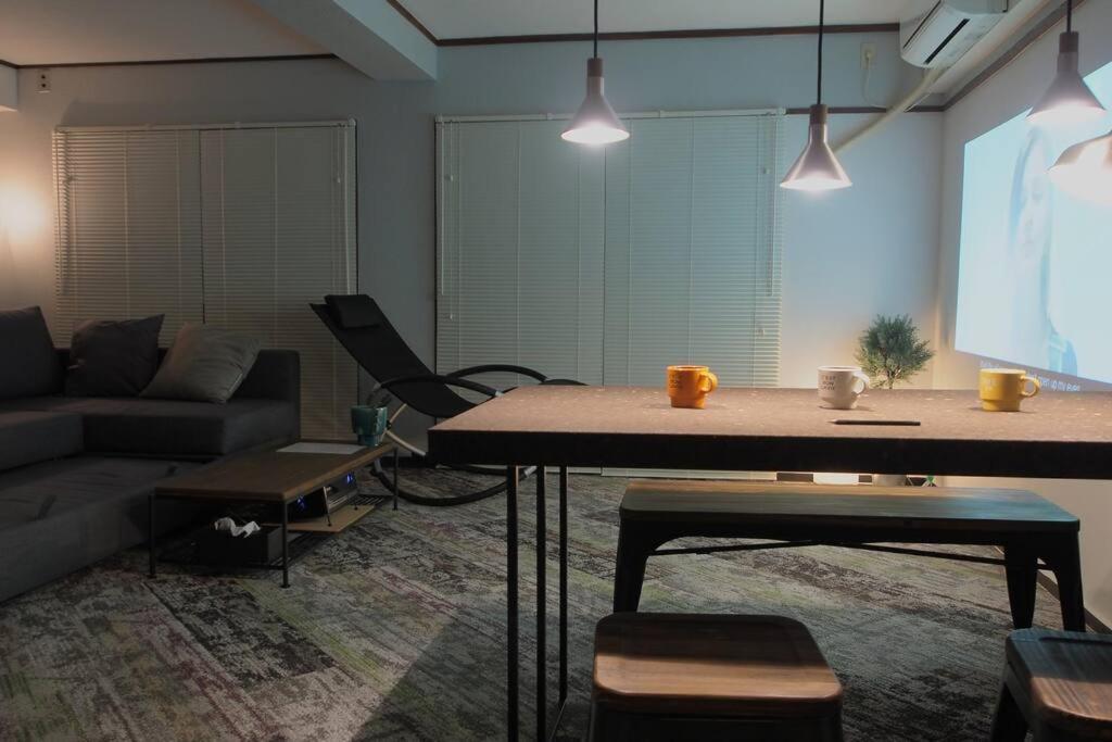 Shinjuku 3 Min Walk From Station #projector #oh2 Apartment *