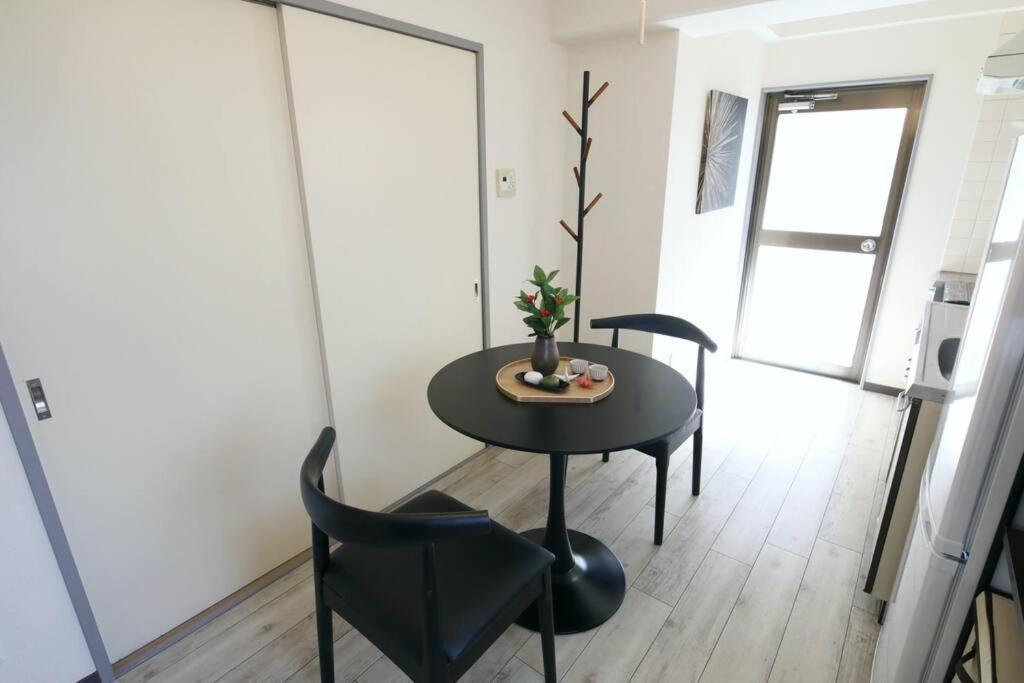 Apartment サンハイツ初台 201