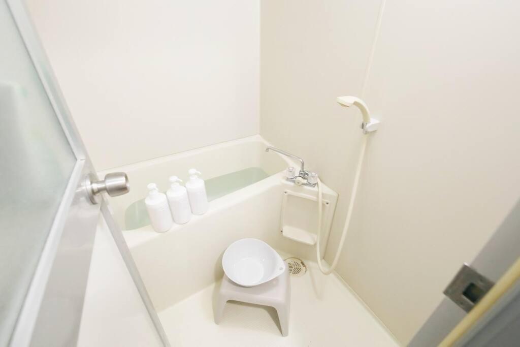 Apartment サンハイツ初台 201 *