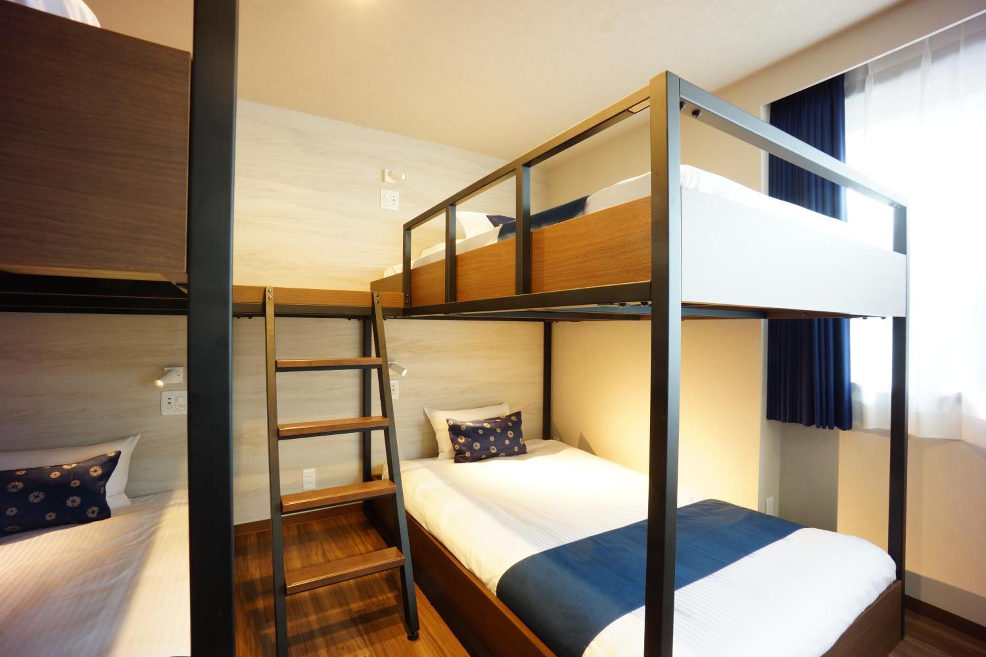 Hotel Rona 3*