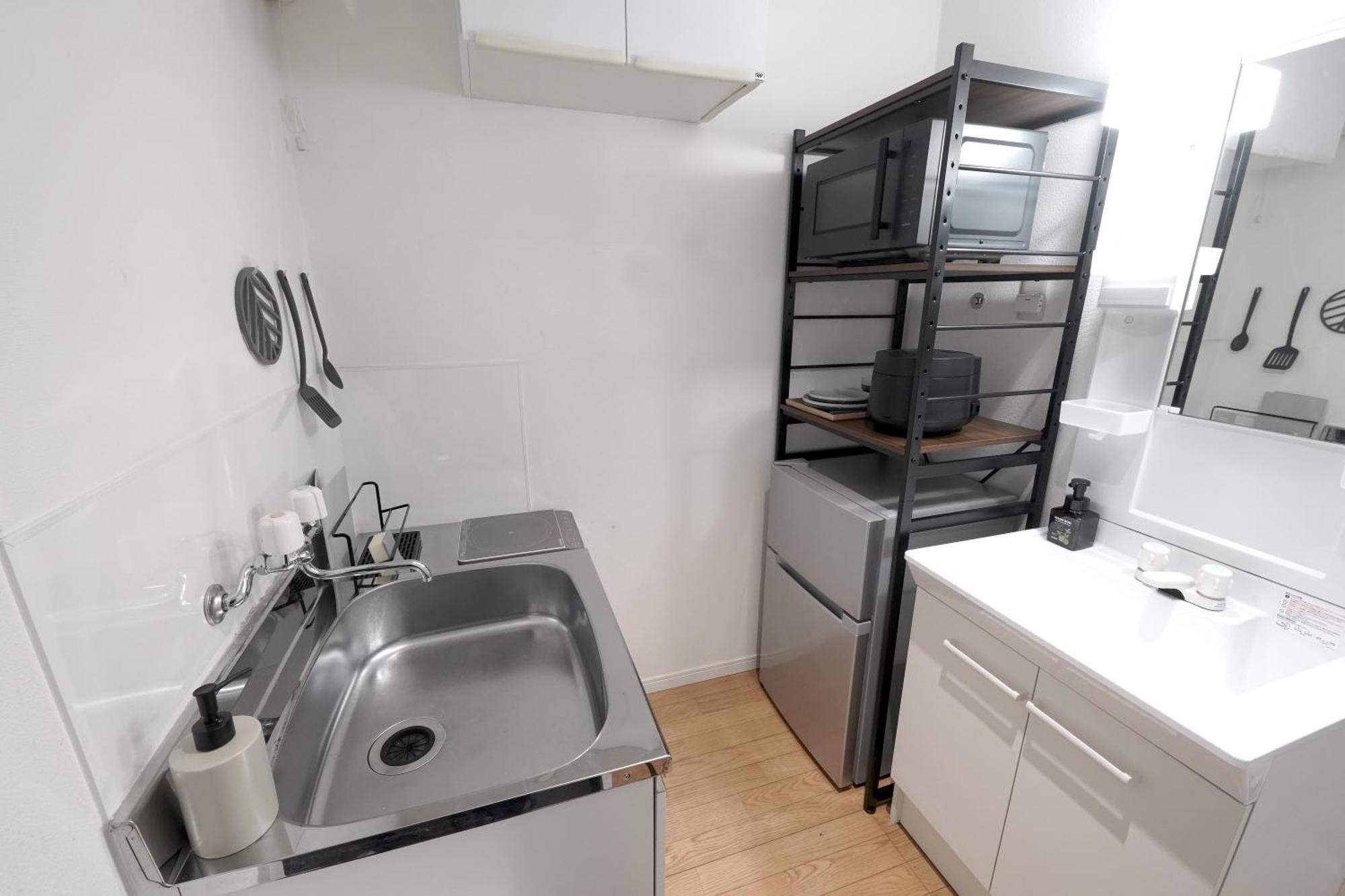 Close To Shinjuku!twin Beds,projector,appliances! Apartment Tokyo