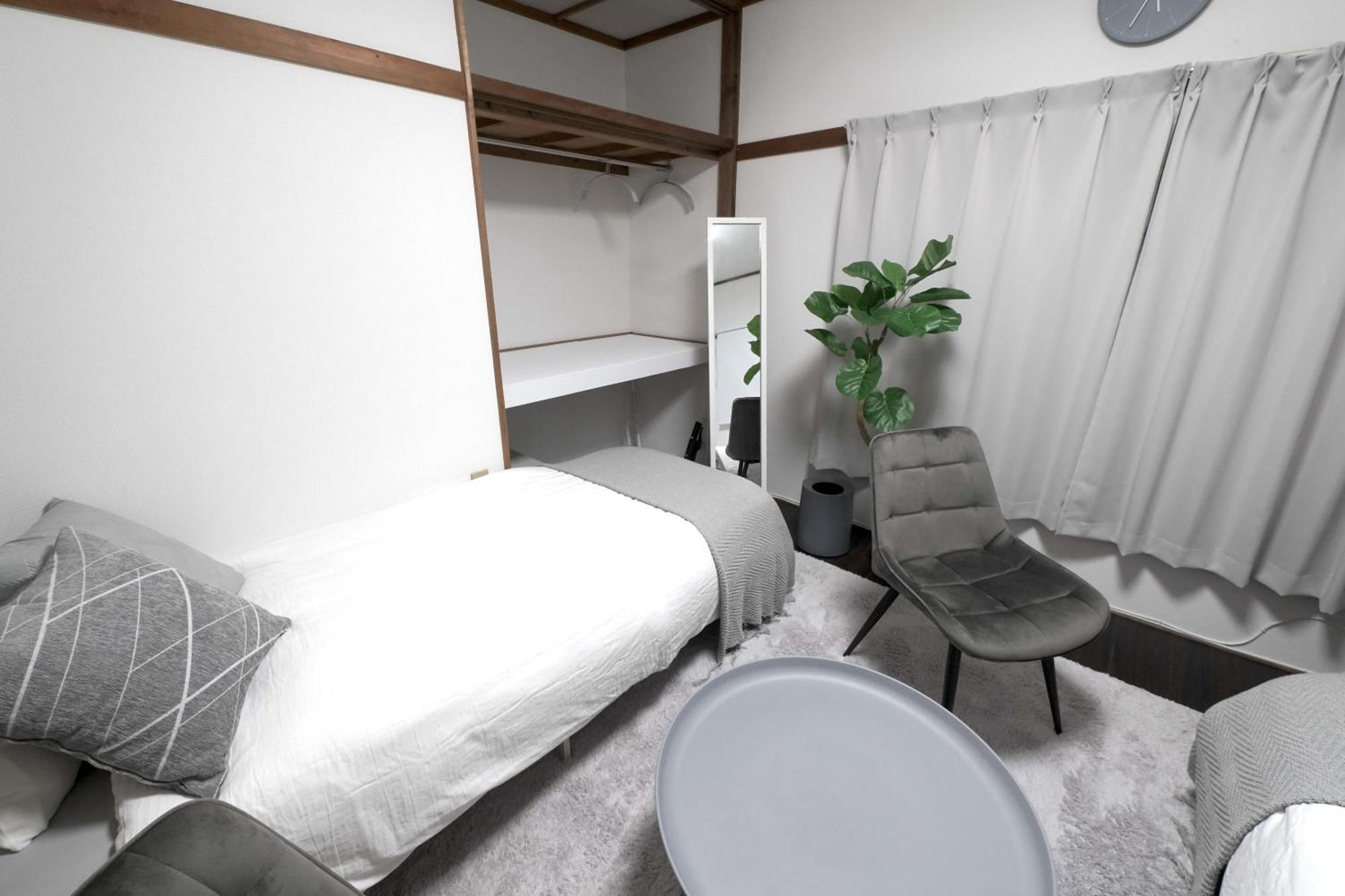 Close To Shinjuku!twin Beds,projector,appliances! * Tokyo