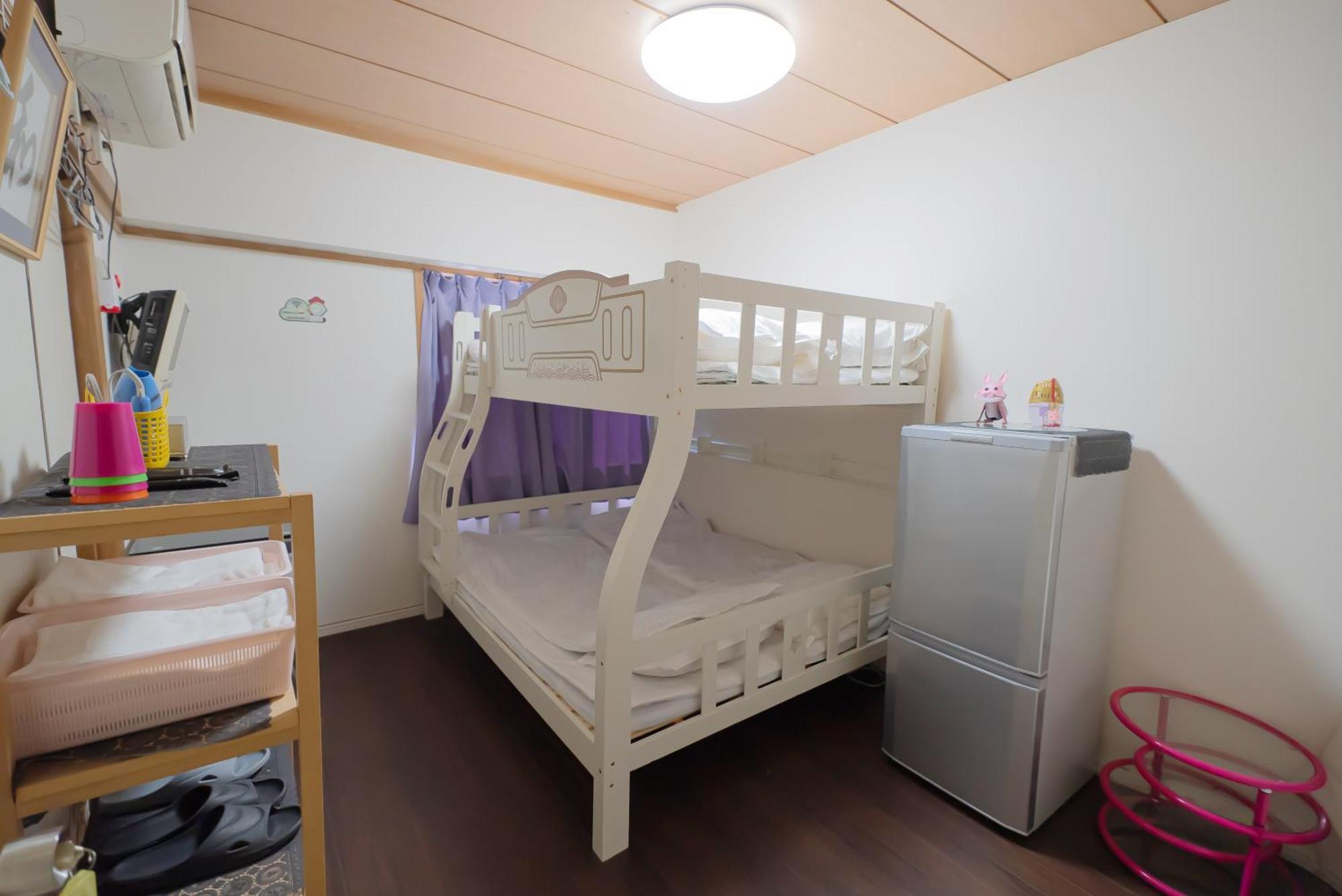 Aparthotel Akarenga House