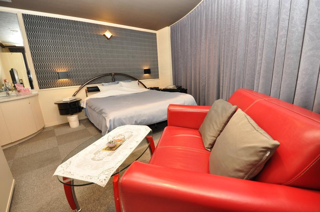 Boston Club (adults Only) Love hotel 2*