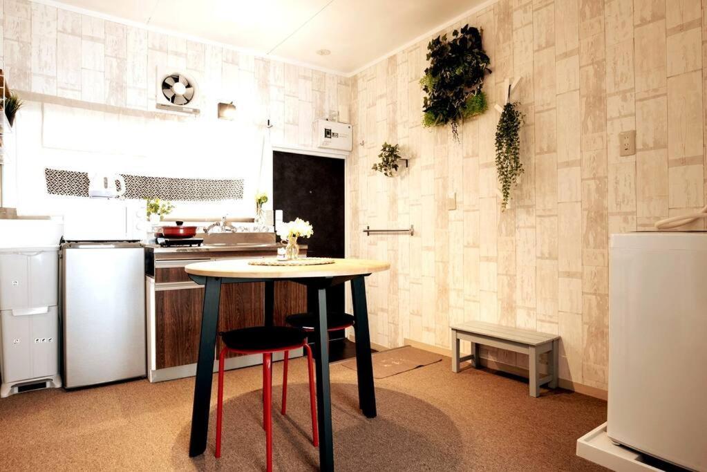 Apartment アンドステイ幡ヶ谷202 *