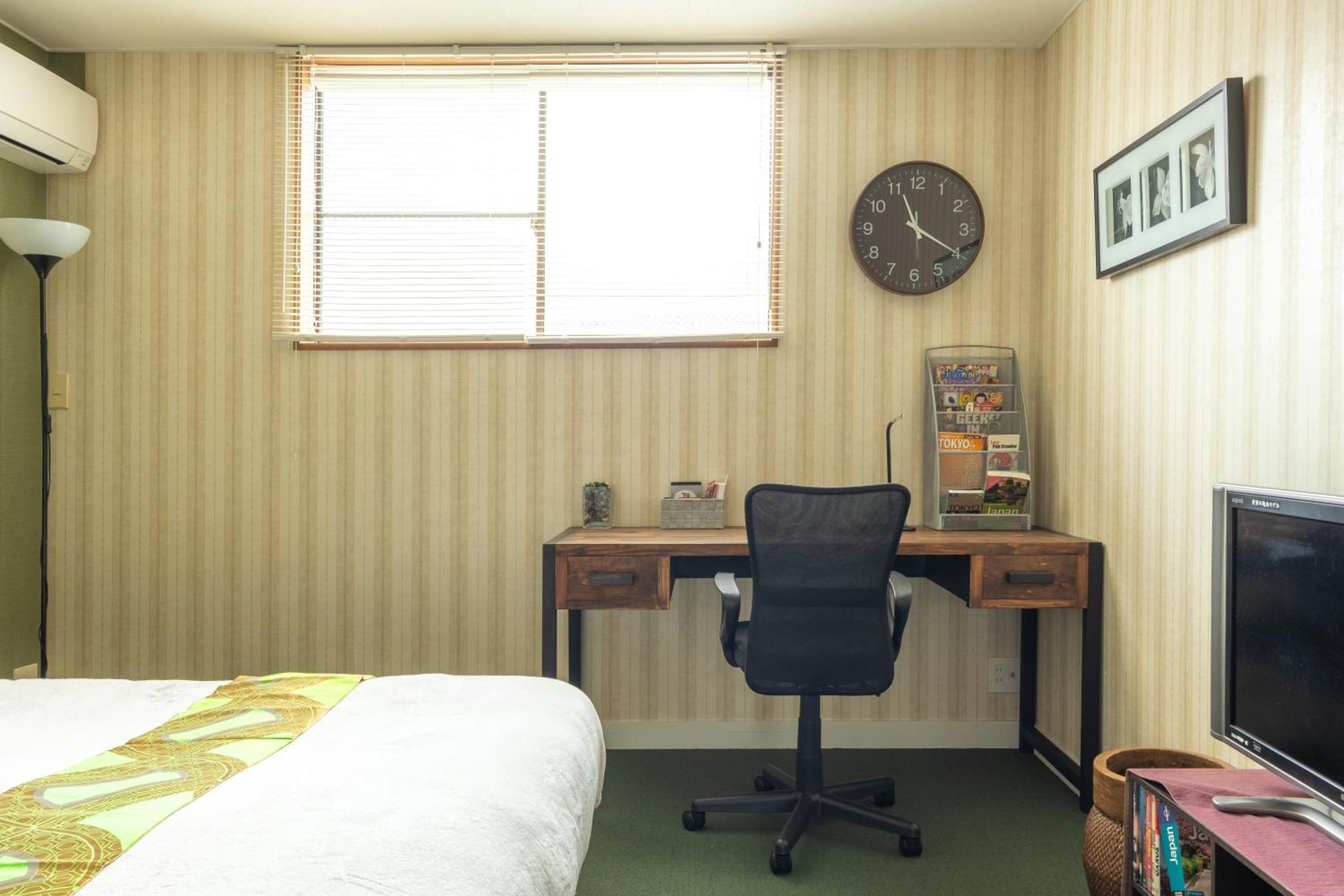 The Ivy Apartments, Location, Yoyogi!! * Tokyo