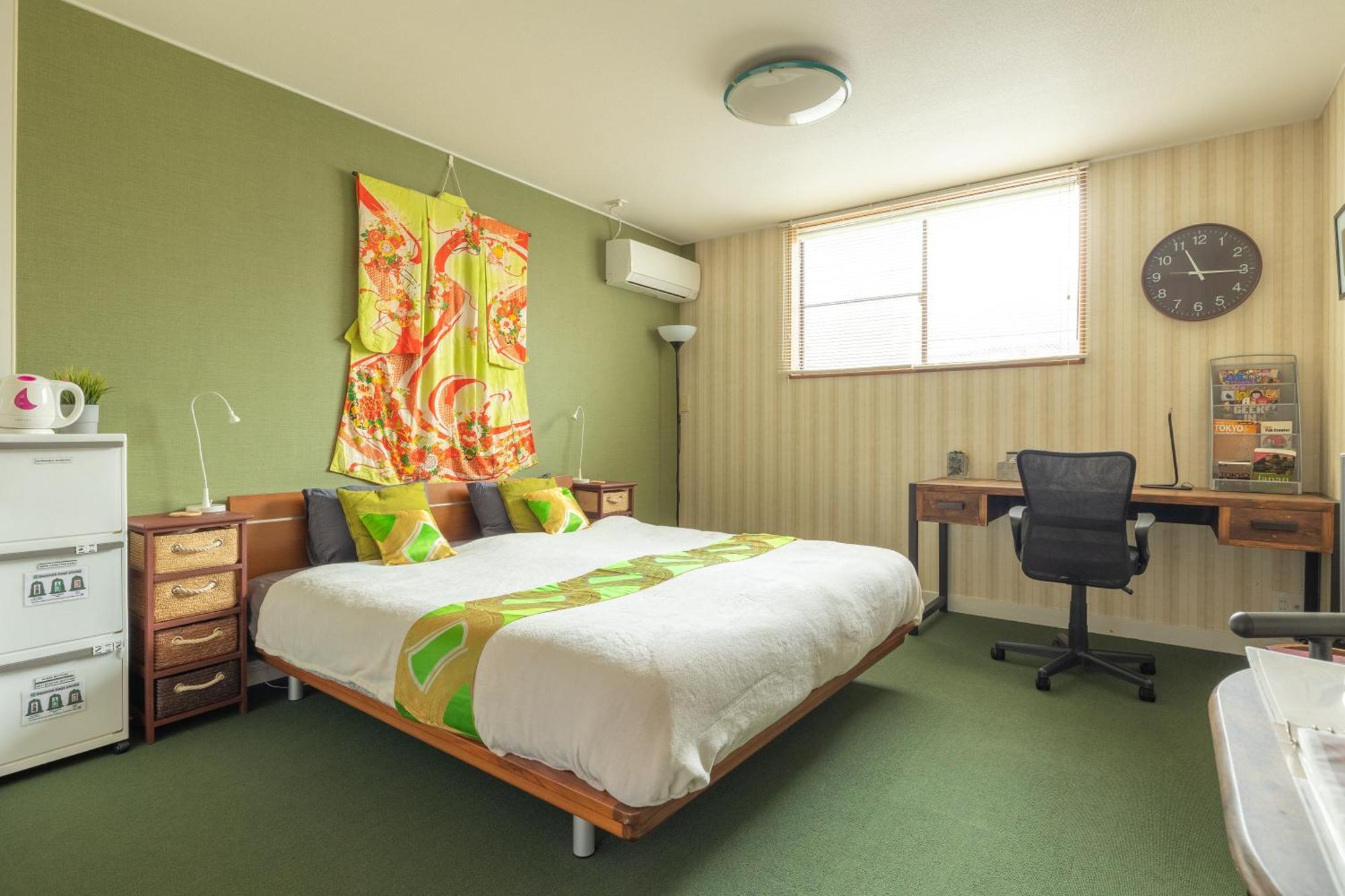 The Ivy Apartments, Location, Yoyogi!! * Tokyo