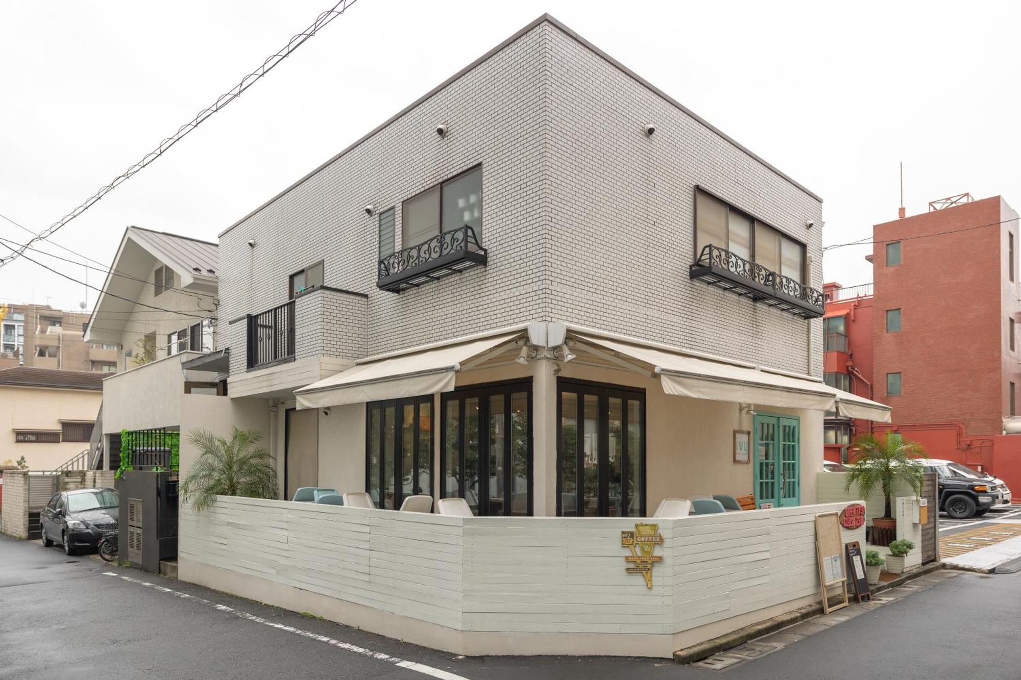 Apartment The Ivy Apartments, Location, Yoyogi!!
