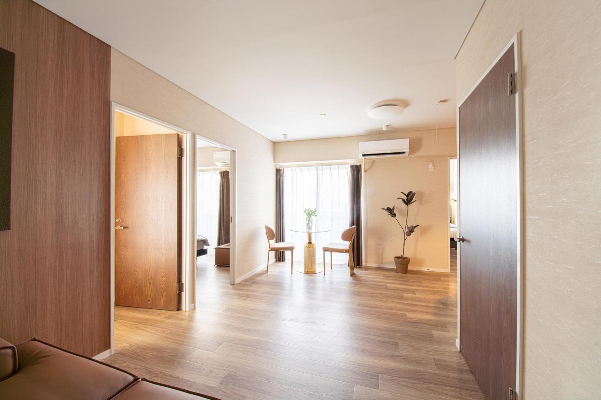 Z7全新装修套房3室2厅 新宿2站4分钟,max 8p-spacious,3rooms Near Shinjuku * Tokyo