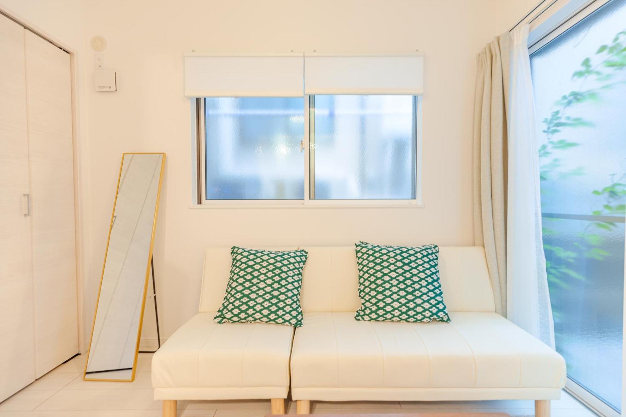 Shinjuku Ochiai Soluna White House * Tokyo